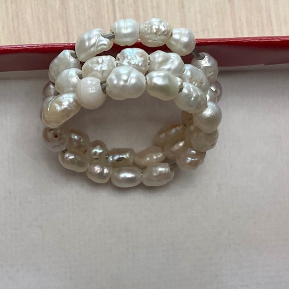 Avon Freshwater Pearl Twisted Bracelet & Ring Set Gold Colored Beads Signed Avon - Picture 4 of 8